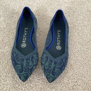 Rothy’s teal snakeskin points 6.5